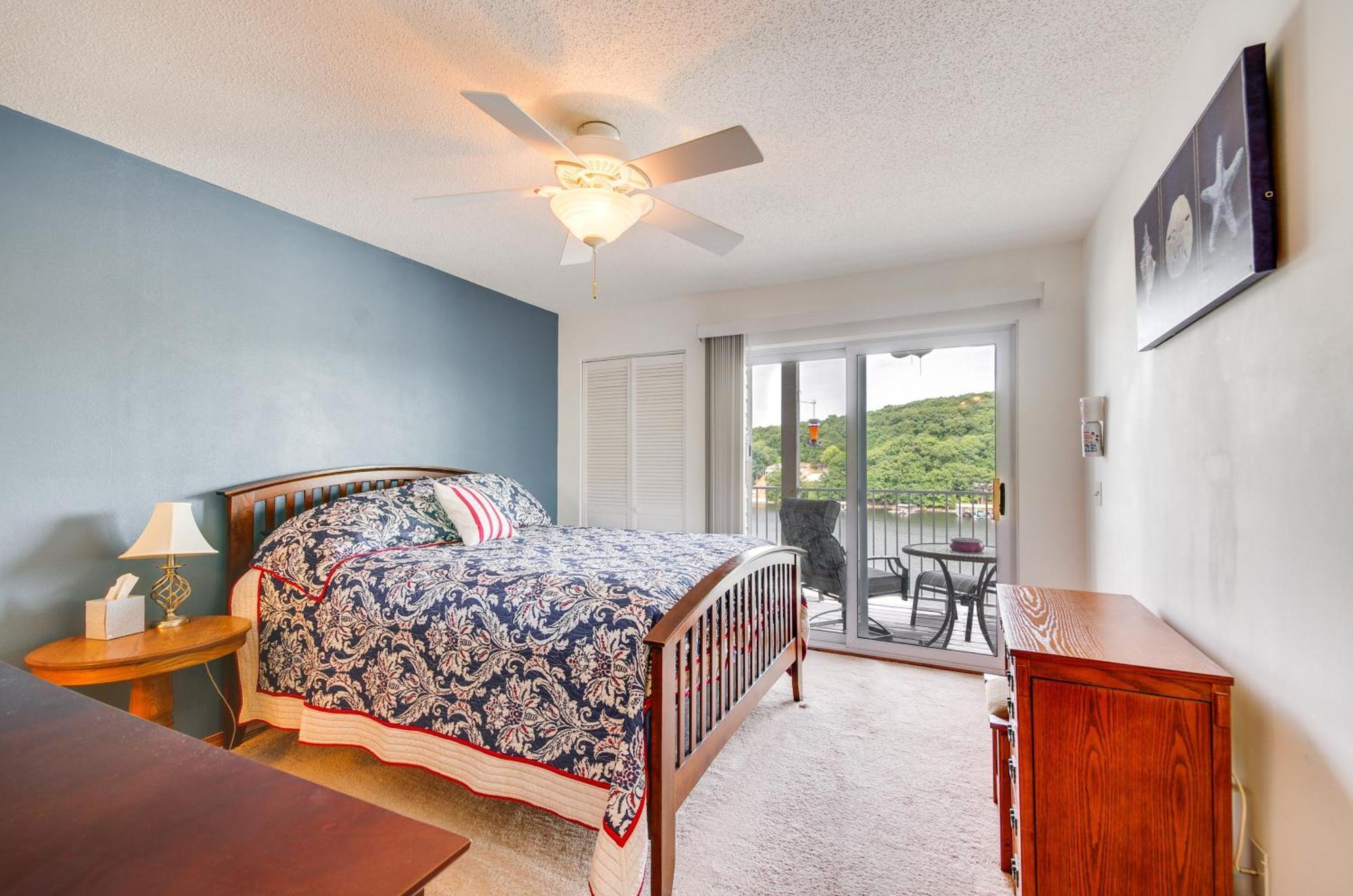 Cozy Lake Ozark Condo Rental With Grill, Pool Access 외부 사진